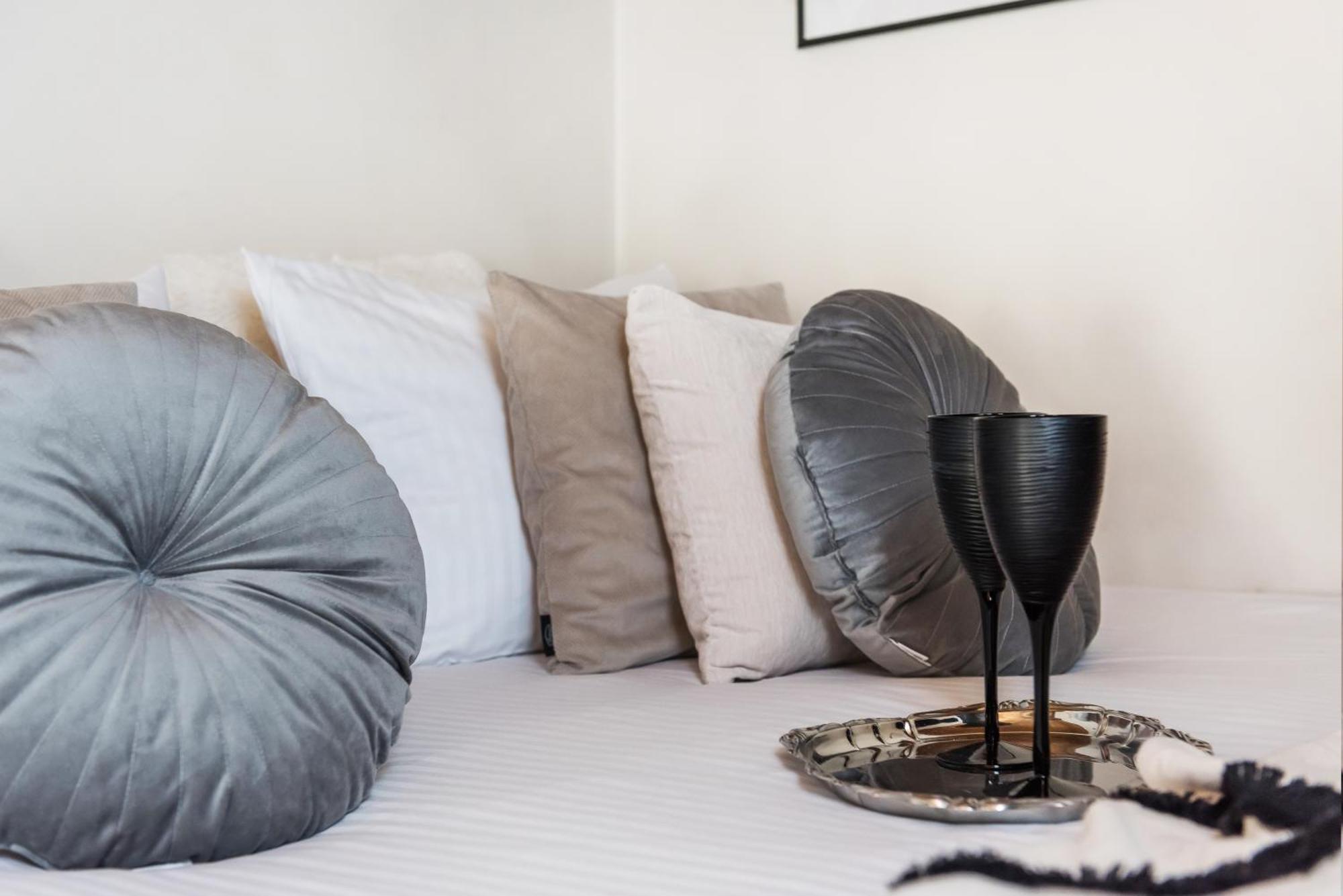 Royal Apartments - Loftaffair Krakow Ngoại thất bức ảnh
