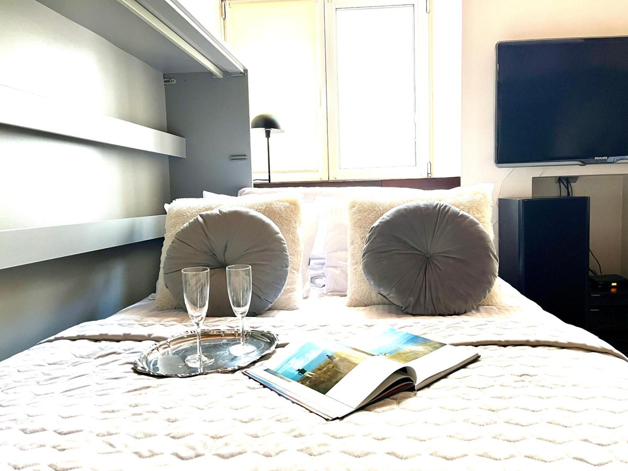 Royal Apartments - Loftaffair Krakow Ngoại thất bức ảnh